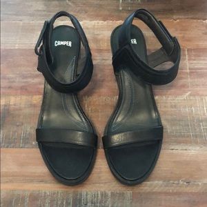 Camper black sandals